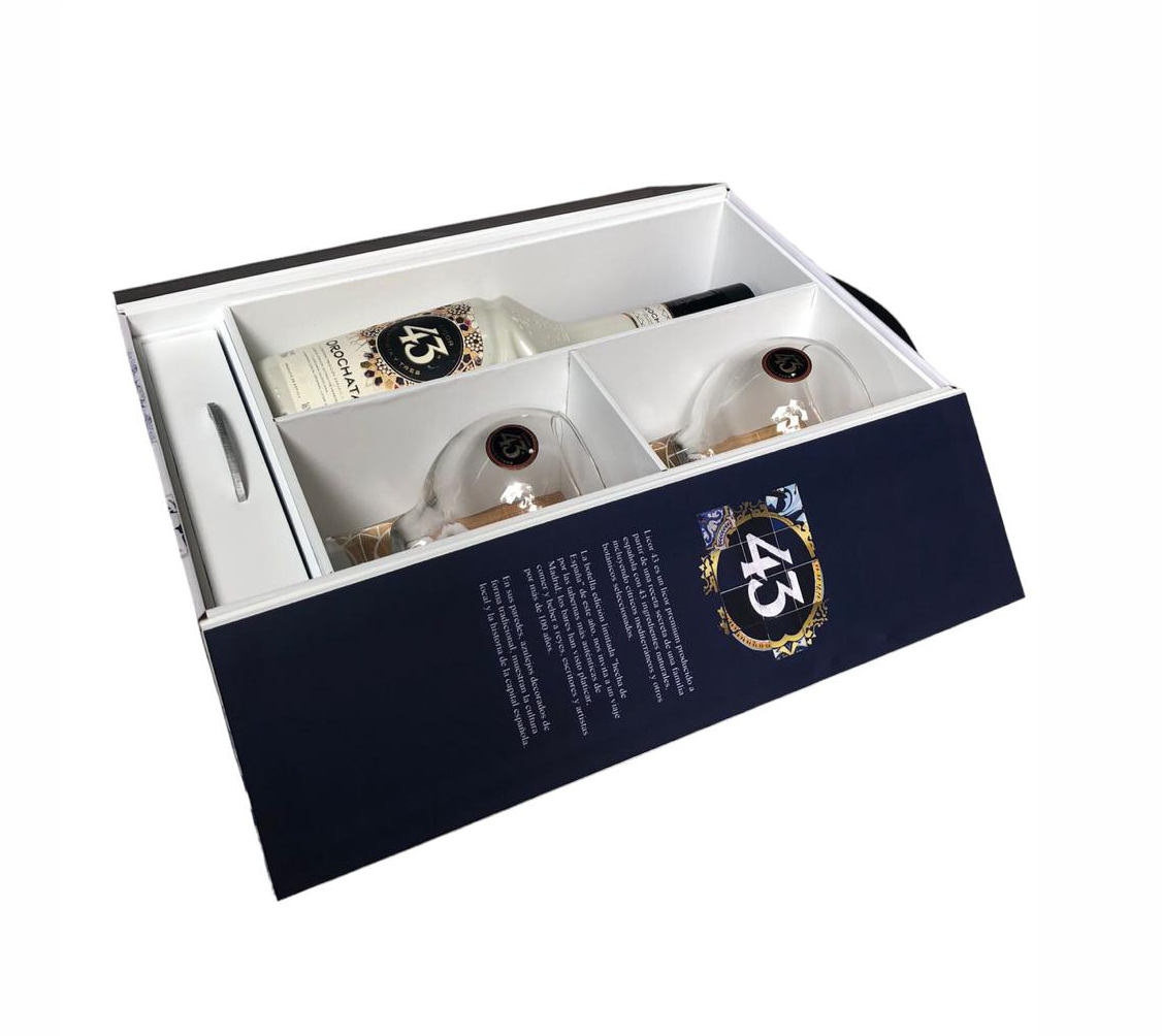 CAJA EXHIBIDORA DE LICOR.  A316